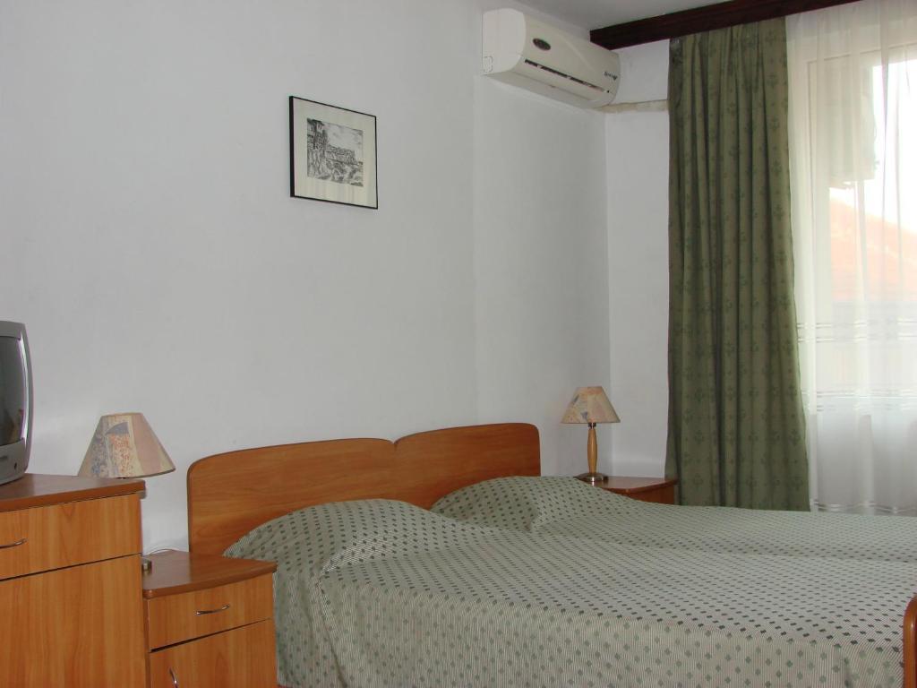 House Prodanovi Sozopol Bilik gambar